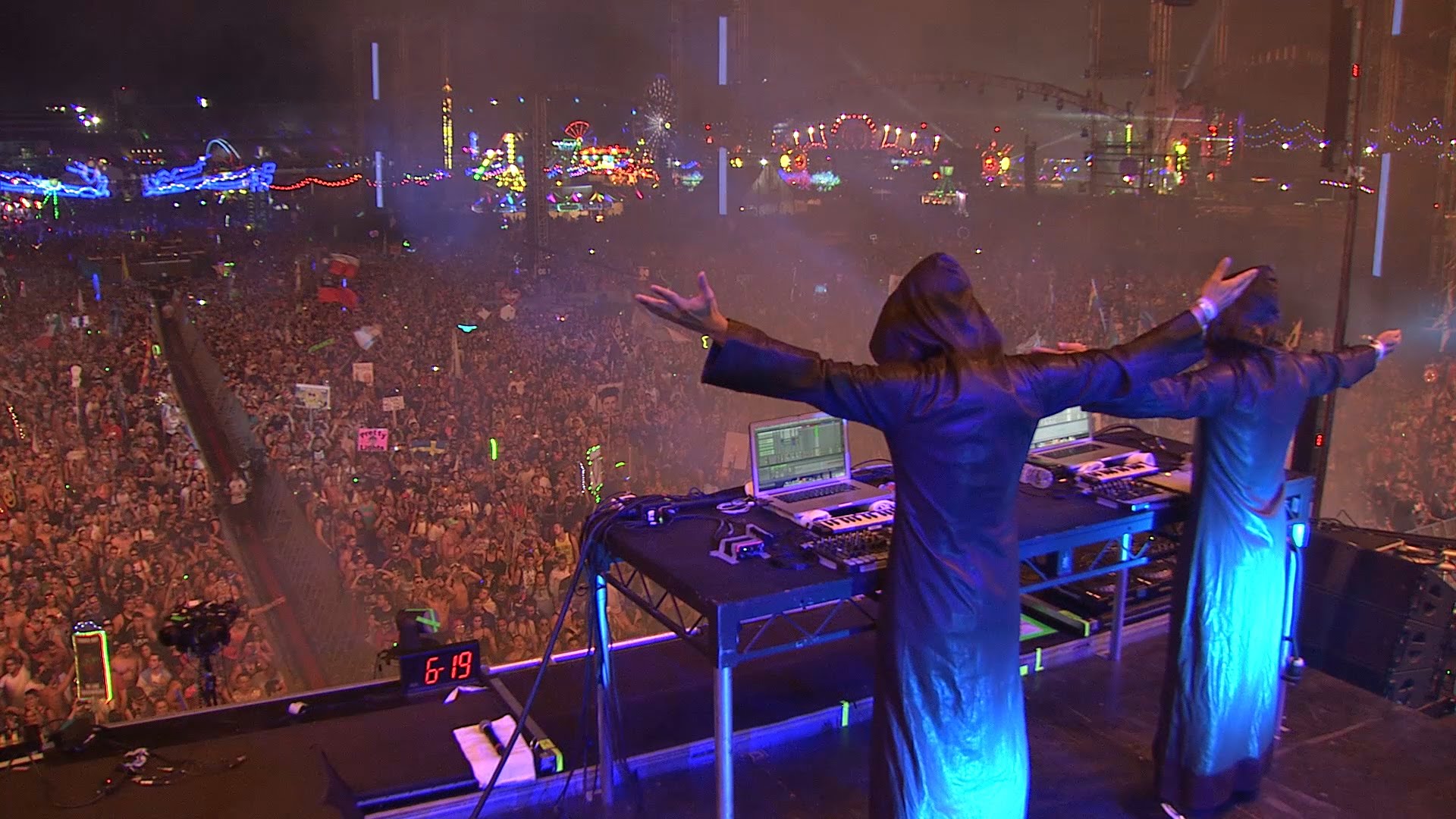Gaia Returns to EDC with Best Hour of Trance You Will Ever Hear